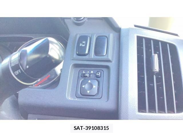Mitsubishi DELICA 2013-09 8098873-10