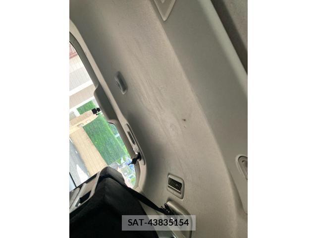 Mitsubishi DELICA 2013-09 8129794-23