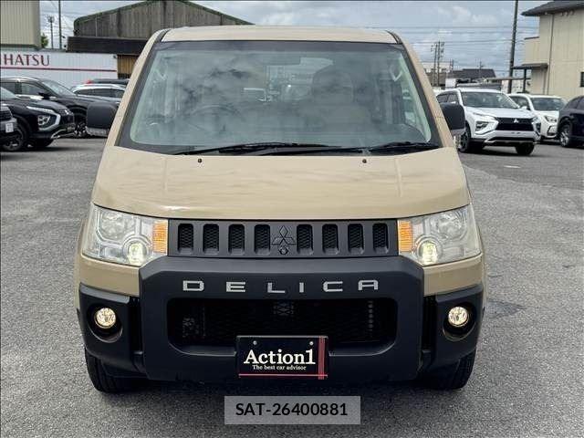 Mitsubishi DELICA 2011-11 8145725-2