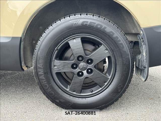 Mitsubishi DELICA 2011-11 8145725-8