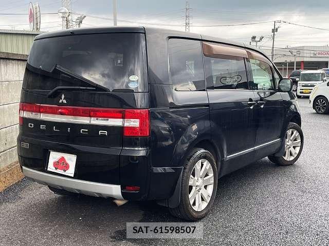 Mitsubishi DELICA 2010-09 8245046-2
