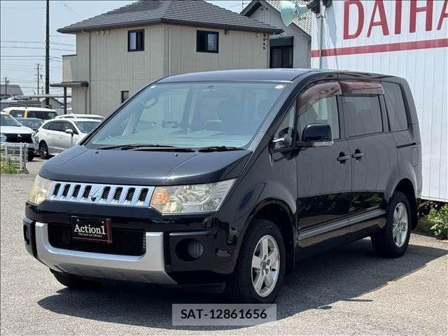 Mitsubishi DELICA 2009-08 8245047-0