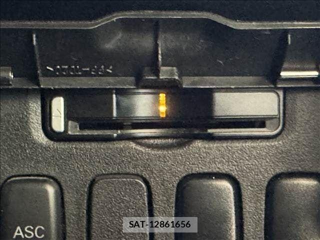 Mitsubishi DELICA 2009-08 8245047-17