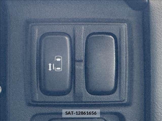Mitsubishi DELICA 2009-08 8245047-23
