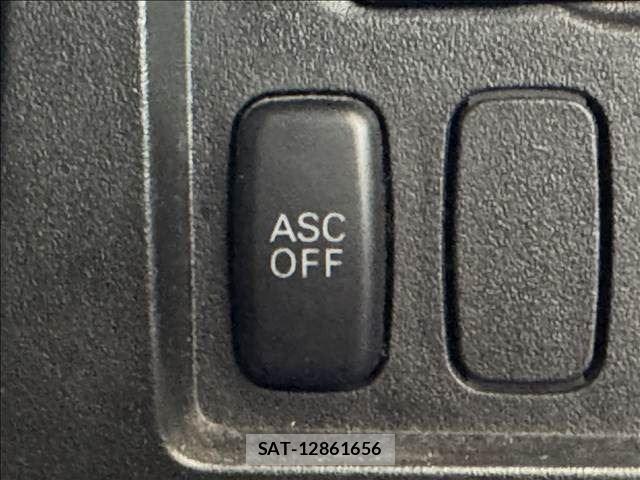 Mitsubishi DELICA 2009-08 8245047-24