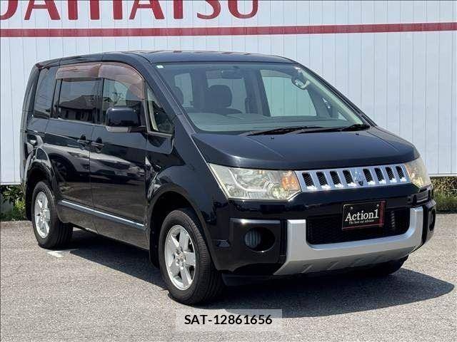 Mitsubishi DELICA 2009-08 8245047-6