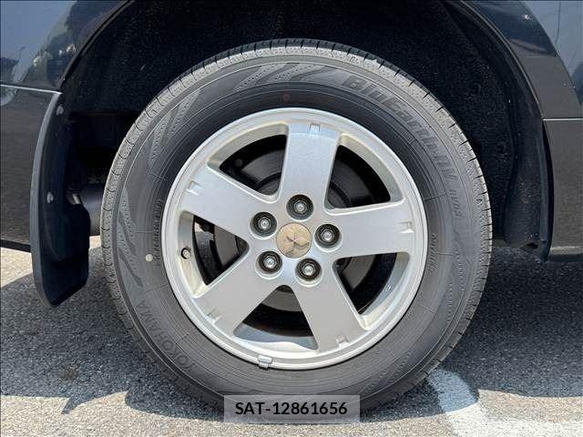 Mitsubishi DELICA 2009-08 8245047-7