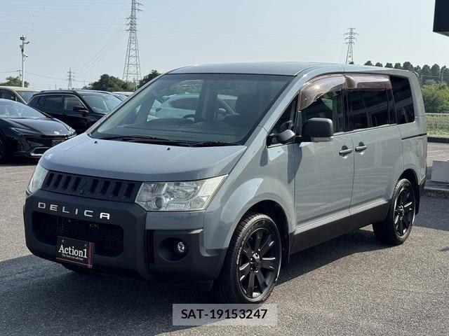 Mitsubishi DELICA 2009-03 8245045-0
