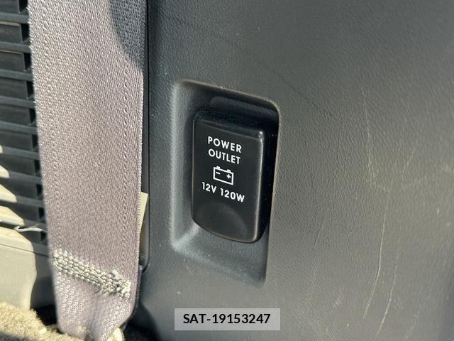Mitsubishi DELICA 2009-03 8245045-23
