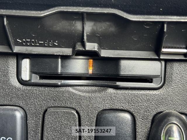 Mitsubishi DELICA 2009-03 8245045-24