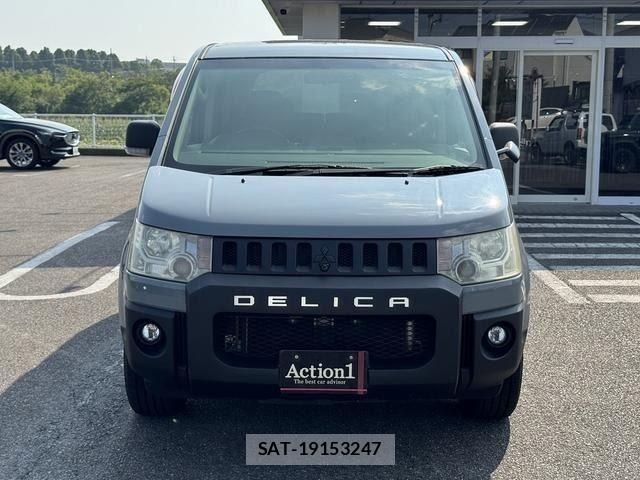 Mitsubishi DELICA 2009-03 8245045-2