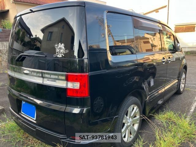 Mitsubishi DELICA 2012-01 8314204-3