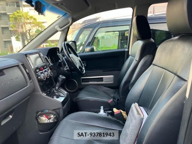 Mitsubishi DELICA 2012-01 8314204-7