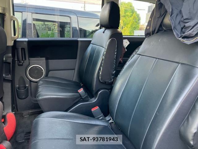 Mitsubishi DELICA 2012-01 8314204-8