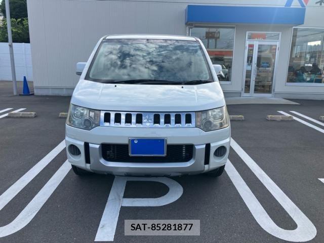 Mitsubishi DELICA 2013-03 8314205-0