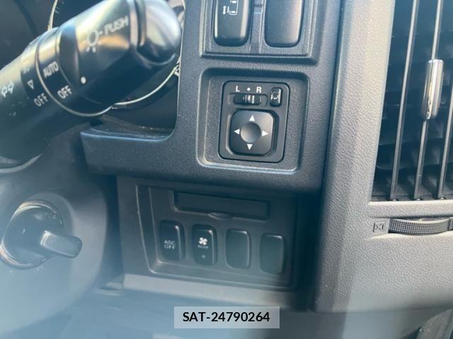 Mitsubishi DELICA 2007-09 8314203-14