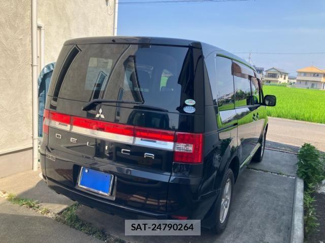 Mitsubishi DELICA 2007-09 8314203-5