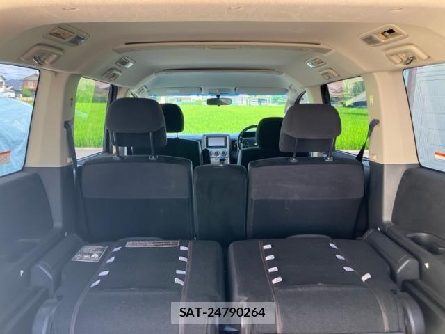 Mitsubishi DELICA 2007-09 8314203-8