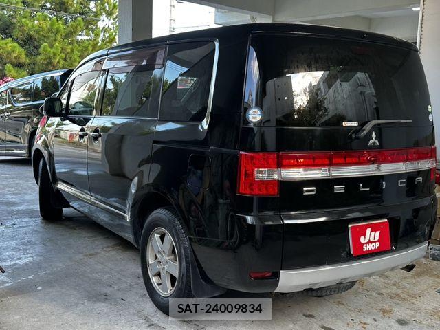 Mitsubishi DELICA 2012-07 8335584-3