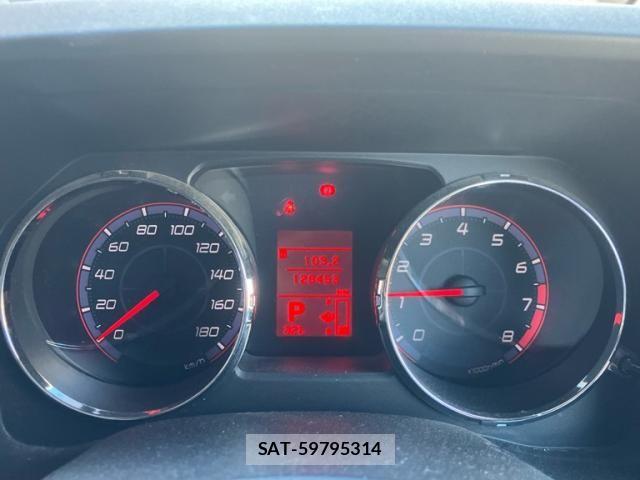 Mitsubishi DELICA 2007-09 8365586-18