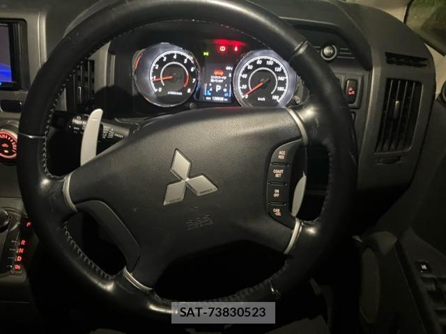 Mitsubishi DELICA 2011-09 8365587-18