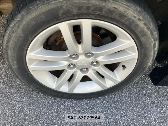 Mitsubishi DELICA 2010-11 8412014-8