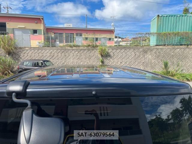 Mitsubishi DELICA 2010-11 8412014-6