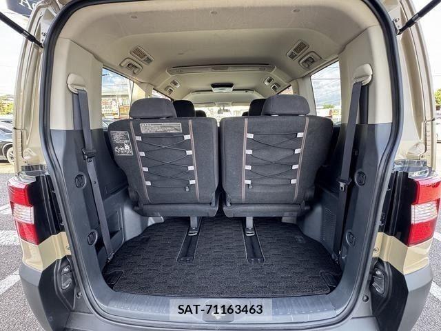 Mitsubishi DELICA 2010-09 8524377-11