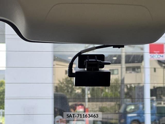 Mitsubishi DELICA 2010-09 8524377-29