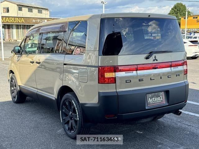 Mitsubishi DELICA 2010-09 8524377-3