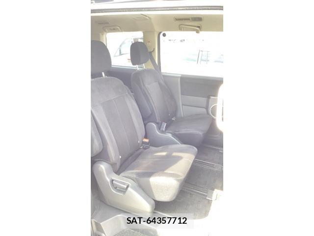 Mitsubishi DELICA 2012-08 8626494-17