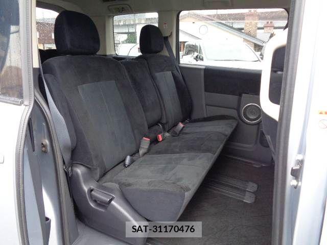 Mitsubishi DELICA 2010-09 8658751-10