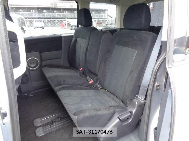 Mitsubishi DELICA 2010-09 8658751-14