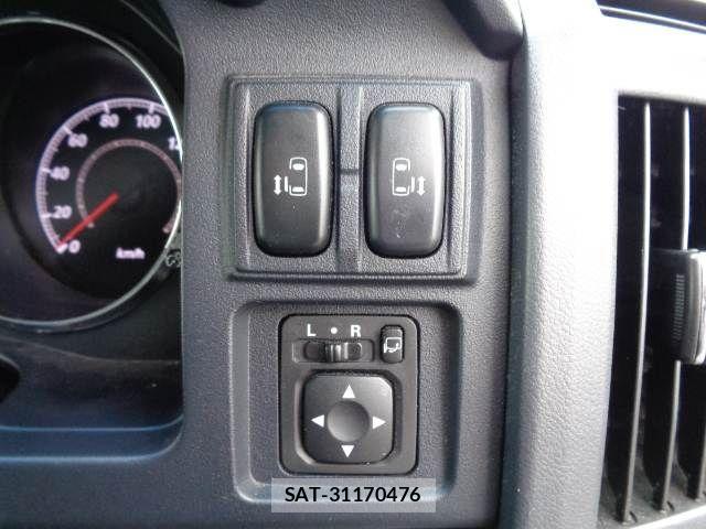 Mitsubishi DELICA 2010-09 8658751-7