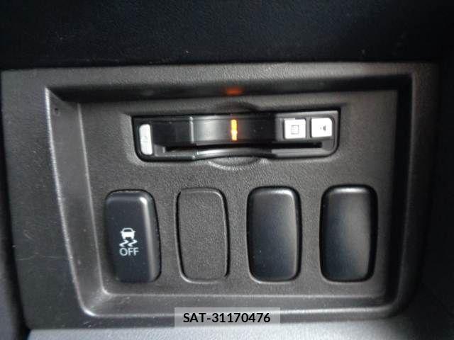 Mitsubishi DELICA 2010-09 8658751-8