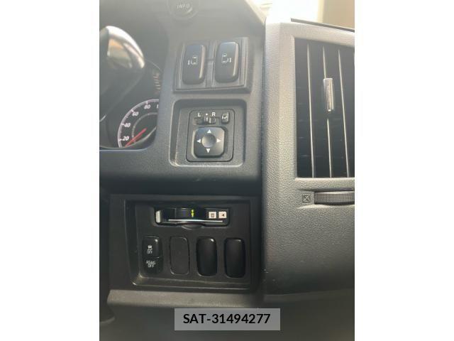 Mitsubishi DELICA 2012-03 8658753-12