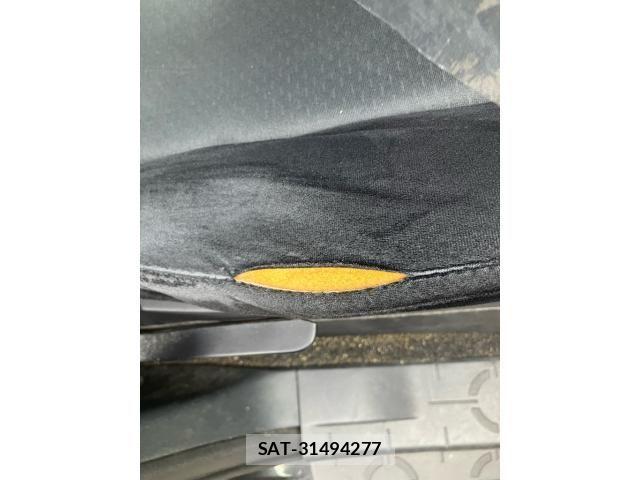 Mitsubishi DELICA 2012-03 8658753-16