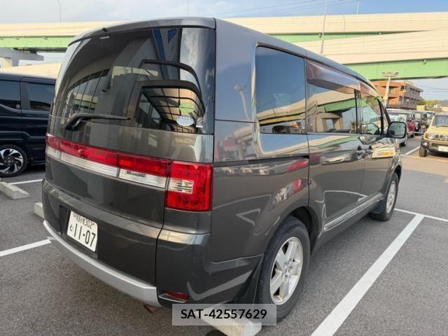 Mitsubishi DELICA 2013-08 8658749-1