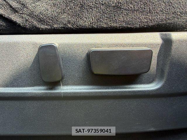 Mitsubishi DELICA 2009-03 8658747-11