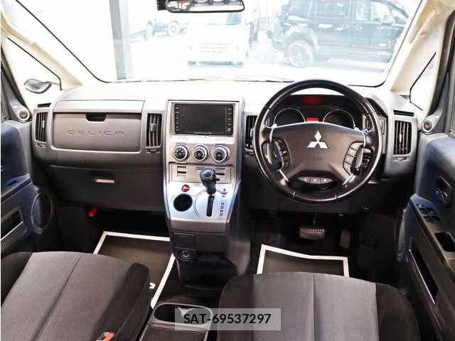 Mitsubishi DELICA 2007-09 8741688-21