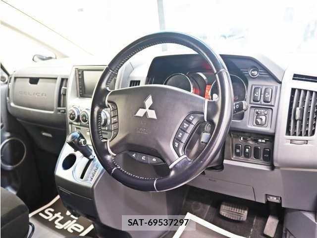 Mitsubishi DELICA 2007-09 8741688-28