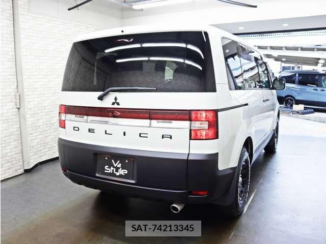 Mitsubishi DELICA 2007-05 8828705-16