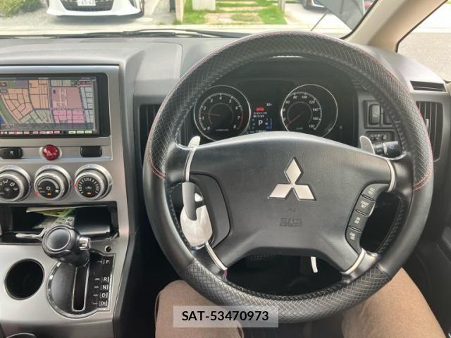 Mitsubishi DELICA 2012-01 8828708-14