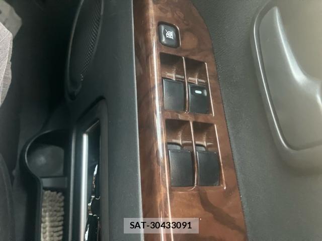 Mitsubishi DELICA 2009-05 8828713-15