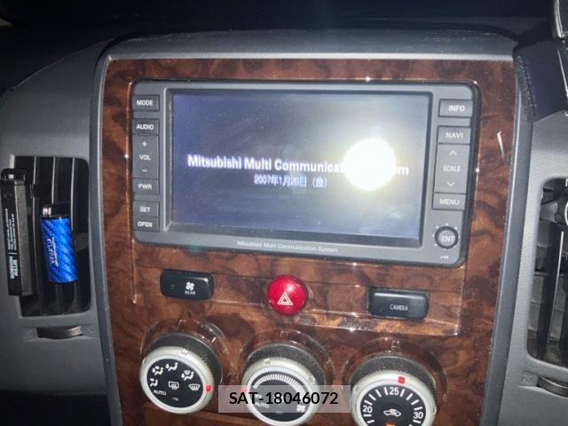 Mitsubishi DELICA 2010-02 8828714-12
