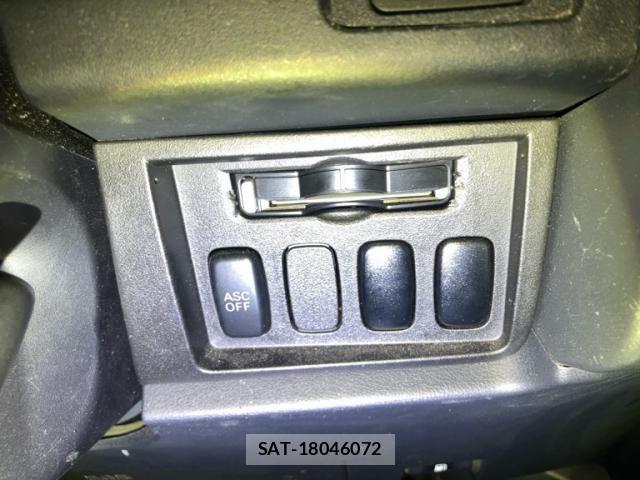 Mitsubishi DELICA 2010-02 8828714-16