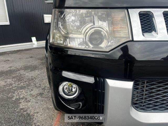 Mitsubishi DELICA 2014-11 8848729-22