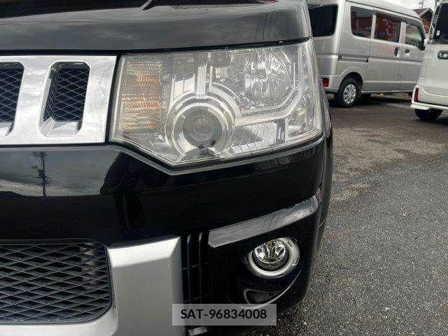 Mitsubishi DELICA 2014-11 8848729-23