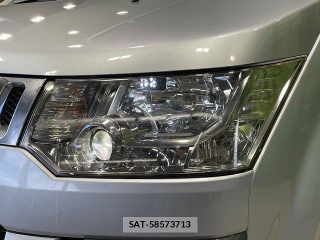 Mitsubishi DELICA 2013-07 8848728-12