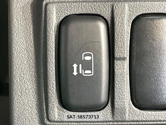 Mitsubishi DELICA 2013-07 8848728-2